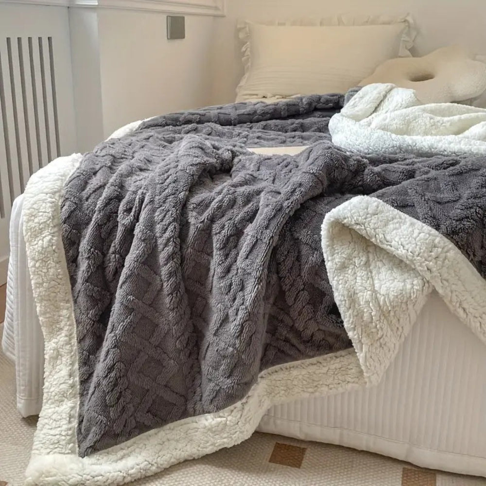 Snuggle Sherpa Blanket - Image 2