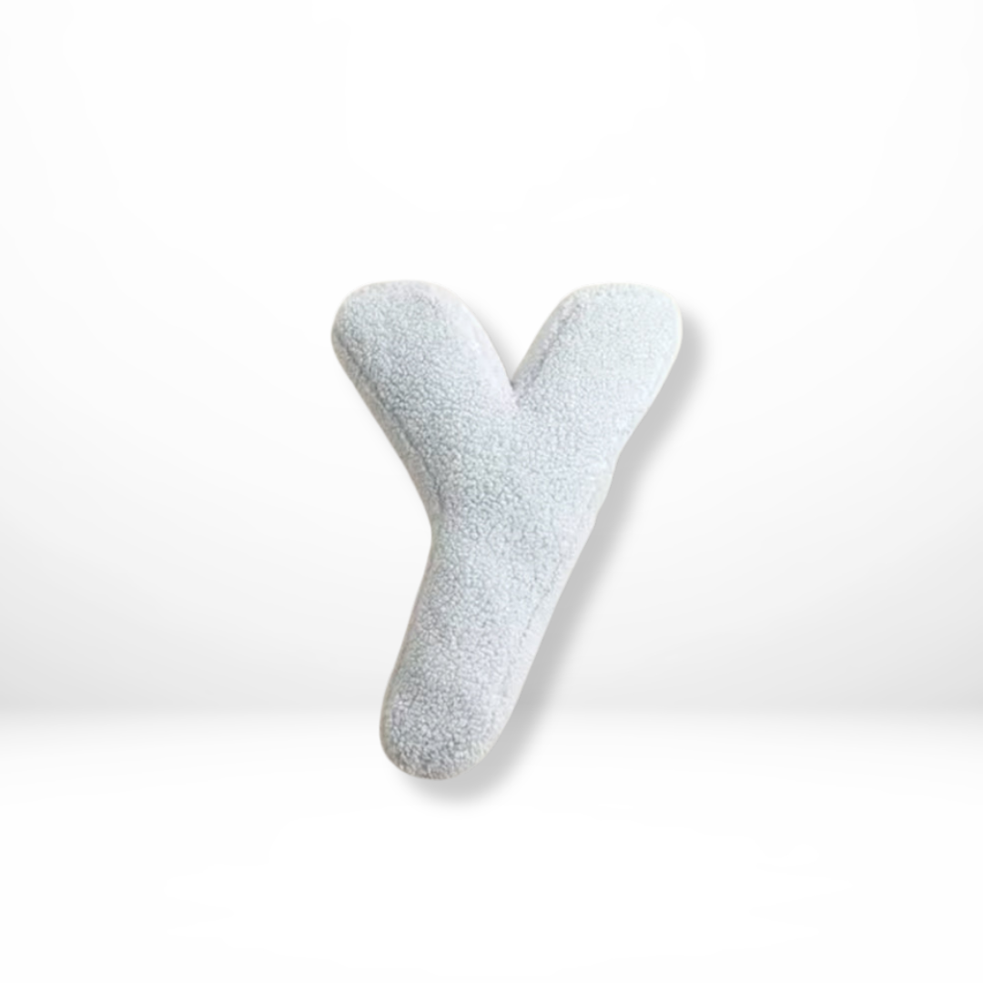 Dekokissen_Samt_Buchstaben_Weich_Alphabet_Kissen_Deko24