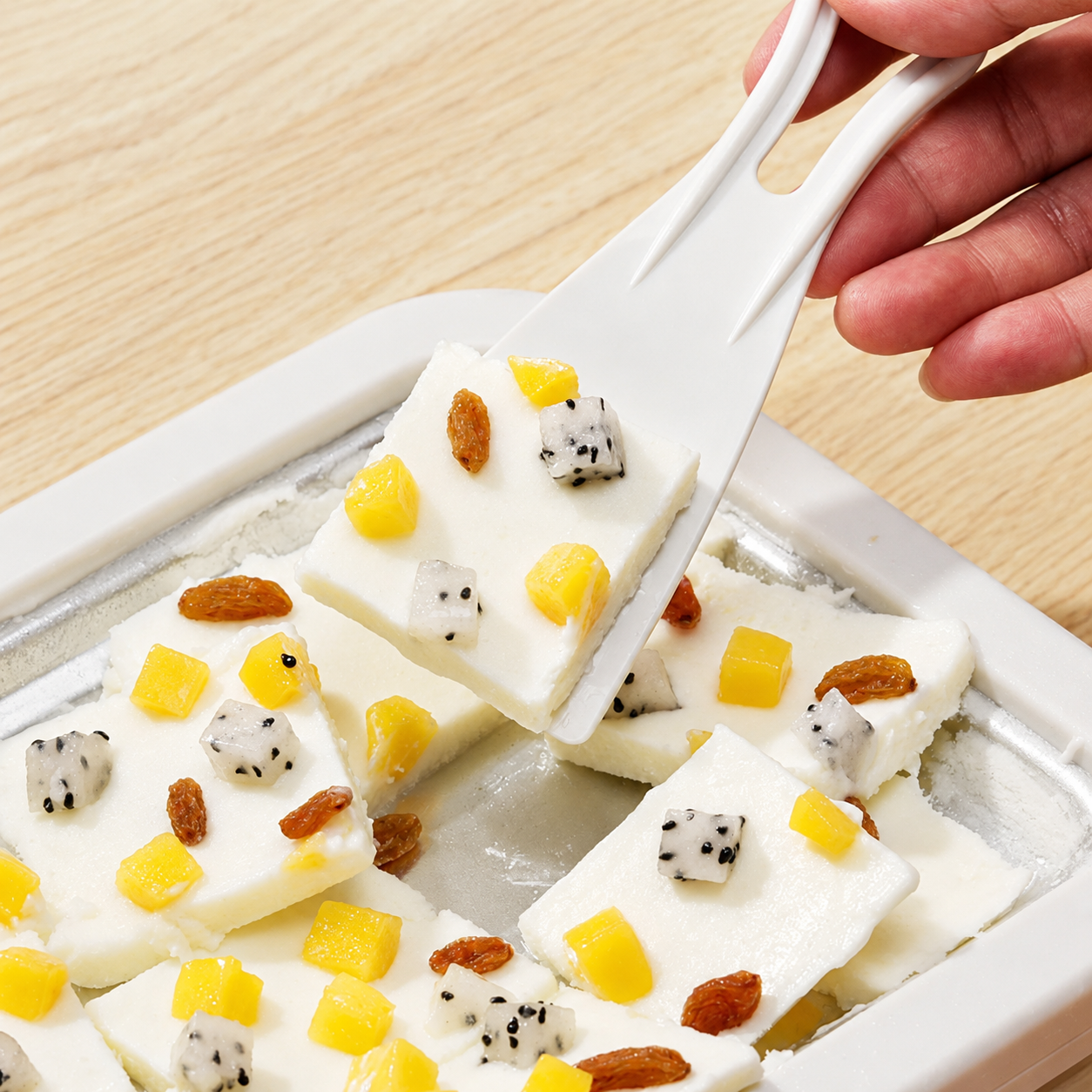 Ice cream machine roll ice plate dessert kitchen accessories