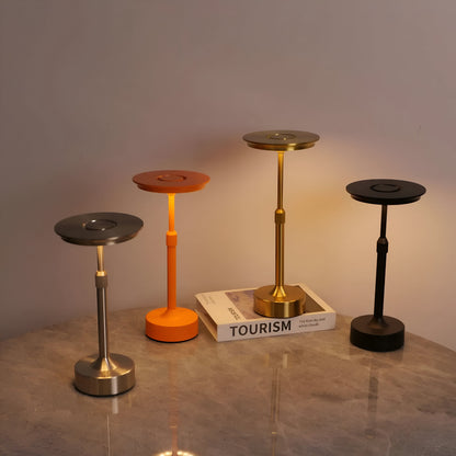 Tischlampe LED Dimmbar Kabellos Warmweiß aus Aluminium Modern