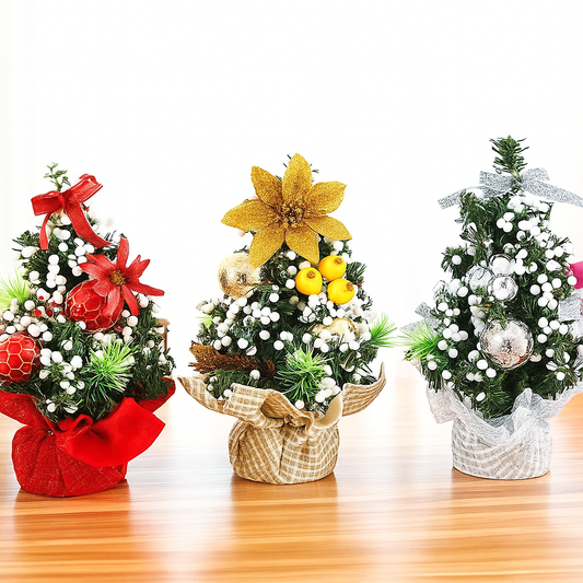 Kleiner Weihnachtsbaum Dekoration Tisch Fenster