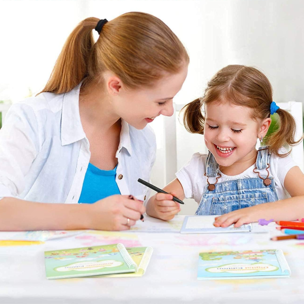 Quaderno di esercizi per bambini per imparare a scrivere, set magico per la scuola materna