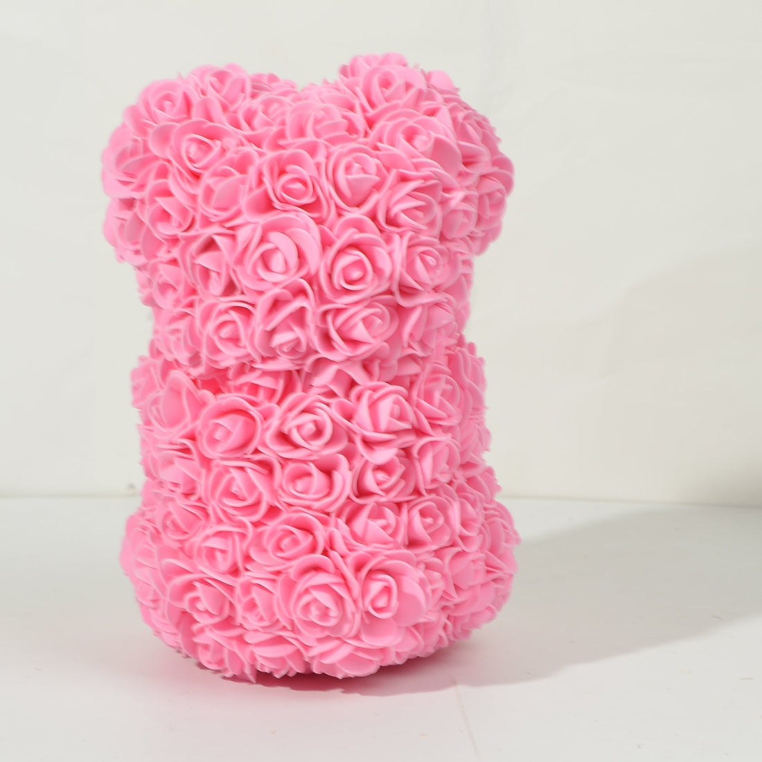 Orso di peluche con rose regalo di San Valentino per innamorati