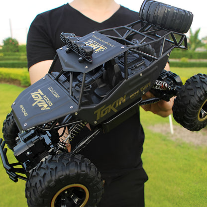 Ferngesteuertes Auto Offroad 4WD Spielzeug