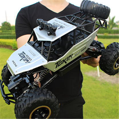 Ferngesteuertes Auto Offroad 4WD Spielzeug