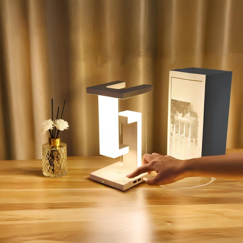 LED Tischlampe Modern mit Wireless Ladefunktion