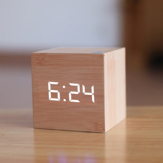 Desk Clocks - Image 6