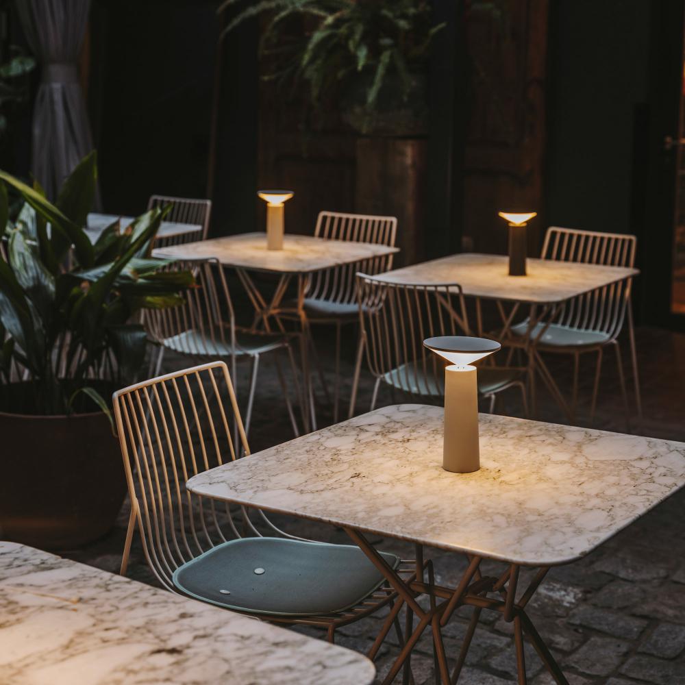 LED Tischlampe Modern Dimmbar Minimalistisches Design