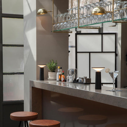 LED Tischlampe Modern Dimmbar Minimalistisches Design