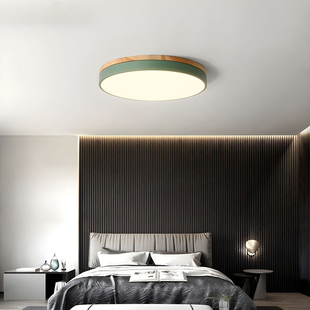 Plafonnier rond en bois clair LED pour salon