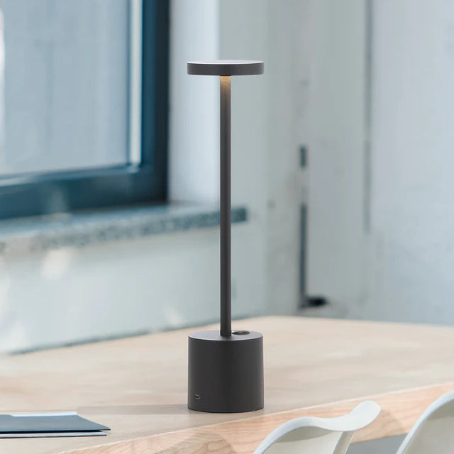 Moderne Gold LED Tischlampe tragbar dimmbar