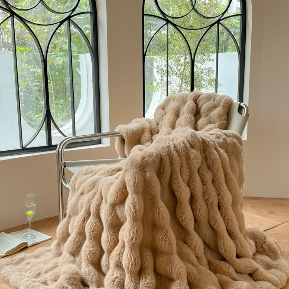 Flauschige Kunstfell Decke für Sofa und Bett