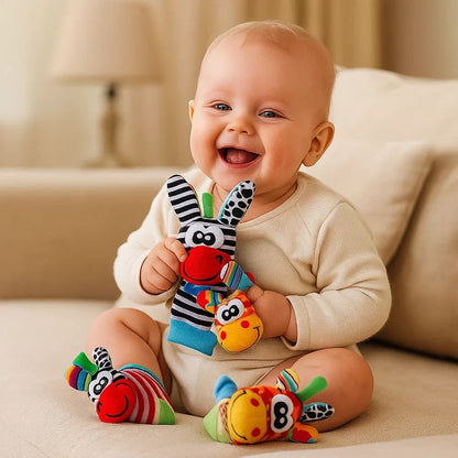 Rassel Spielzeug Sinnes Spielzeug Set Frauen Baby Socken - Image 1