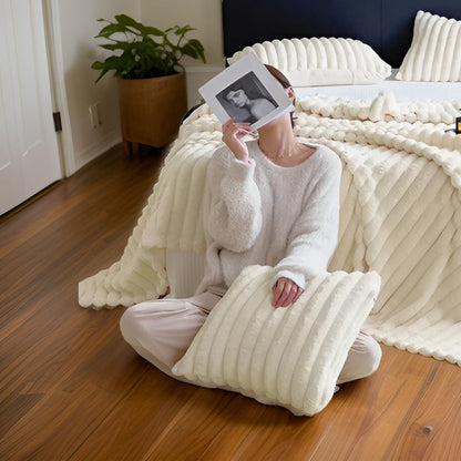 Weiche Plüsch Kuscheldecke Warm Gemütlich - Image 1