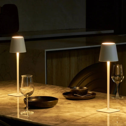 LED Tischlampe dimmbar Metall Akku modern