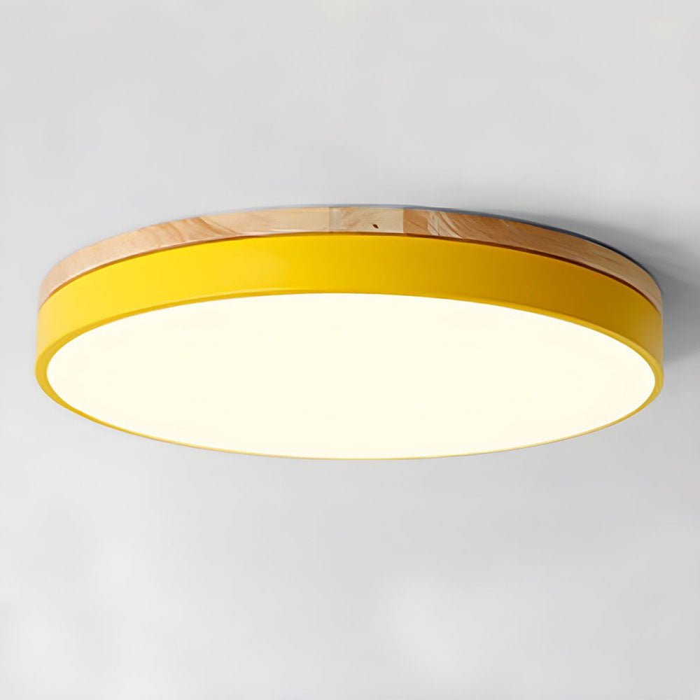 Plafonnier rond en bois clair LED pour salon